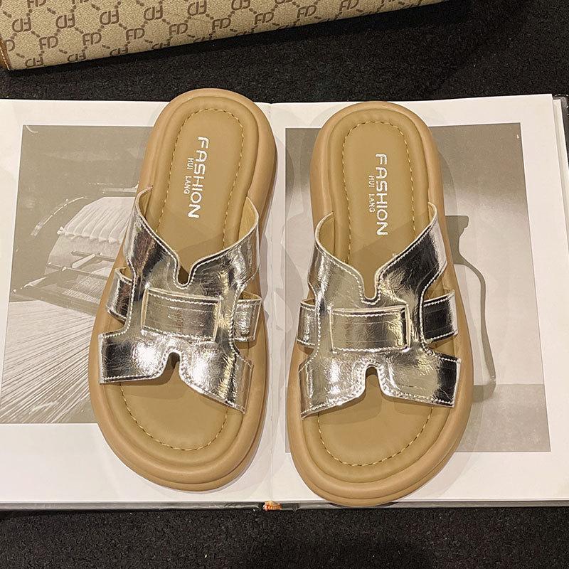

With skirt, anti-skid sandals for stepping on shit, beach one-word drag women s summer wear 2025 new thick-soled silver cool slippers 40
