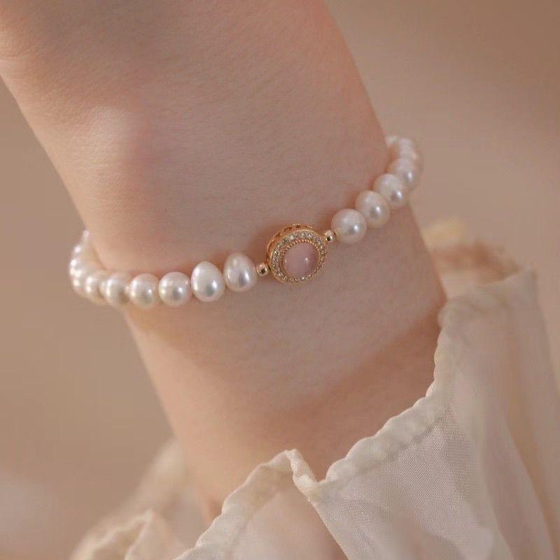 French Style Imitation Pearl Heart Bracelet Elegant Hand Jewelry Gift