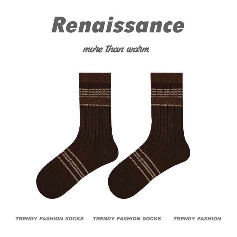 Renaissance Women's Polka Dot Mid-Tube Socks - Cute Autumn/Winter Style, Thick & Warm Imitation Mink