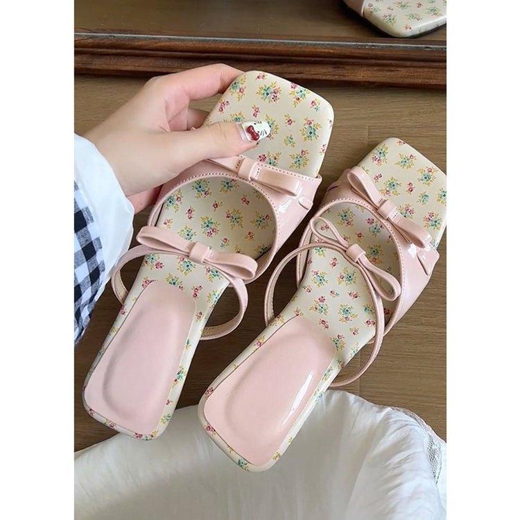 Niche French sandals wear new summer simple rhinestone skirt stiletto cool slippers