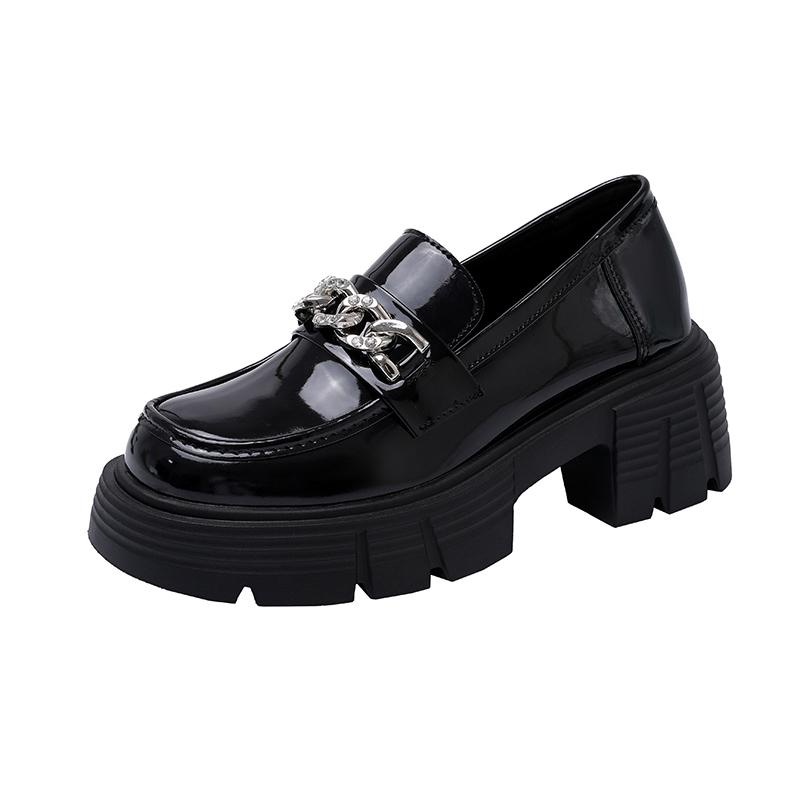 2025 Women Versatile Leather Shoes Large Size New Round Toe British Style Thick Sole Height-enhancing Shoes Fashionable