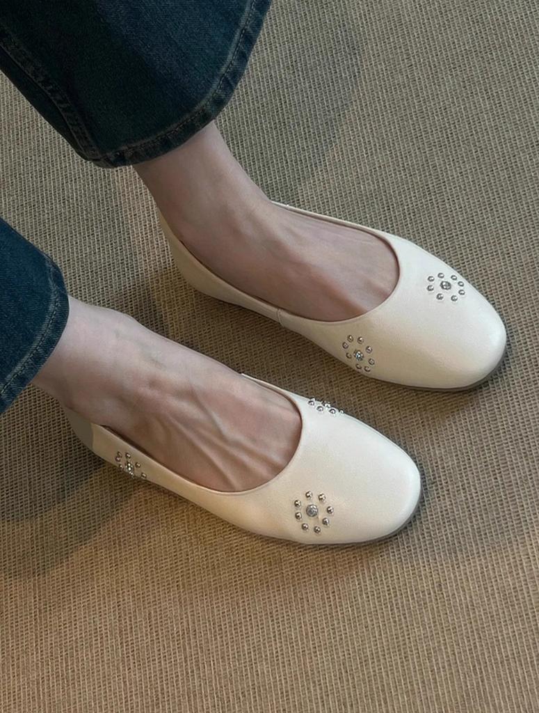 Sheepskin Version~ Niche Design Round Head Leather Shallow Mouth Flat Sole Shoes Fairy Style Temperament Rhinestone Mary Jane Shoes