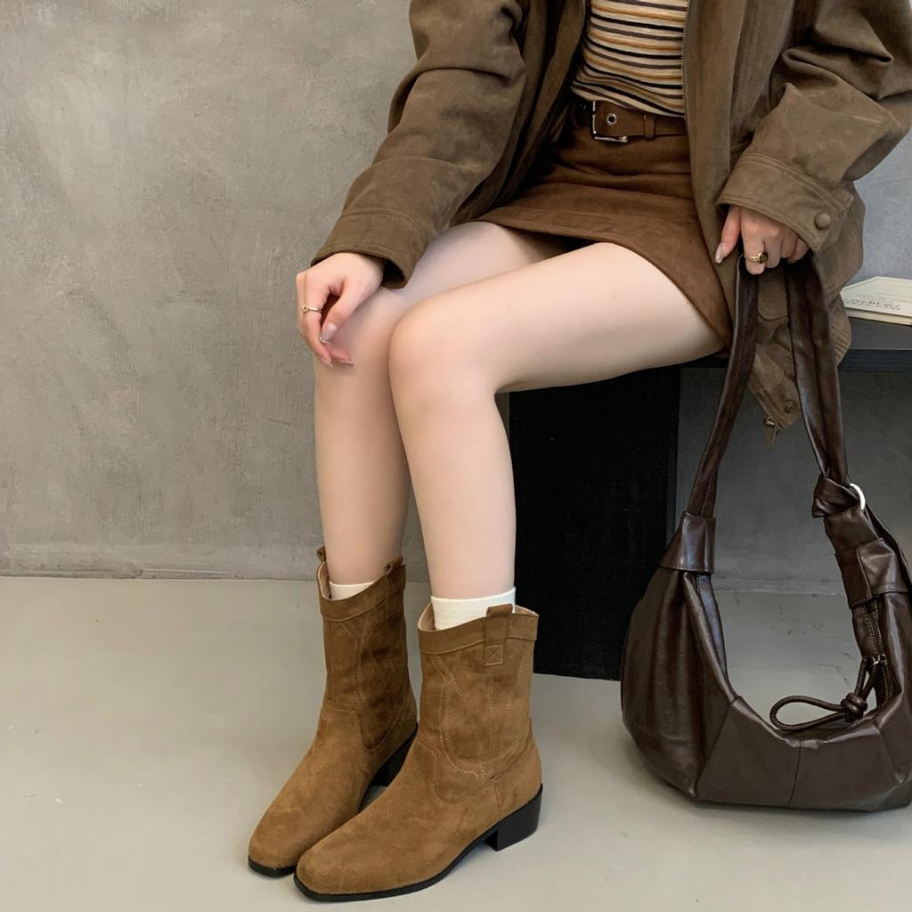 French Square Head Mori Western Boots 2025 Autumn and Winter New Versatile Simple V-mouth Thick Heel Thin Short Boots