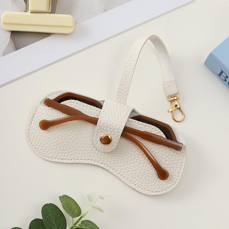 

Ретро Футляр для солнцезащитных очков для близорукости: Стильная и портативная сумка для хранения очков с застежкой 16.2 x 7.4 cm, Length 19 cm, Weight ~33.5g белый