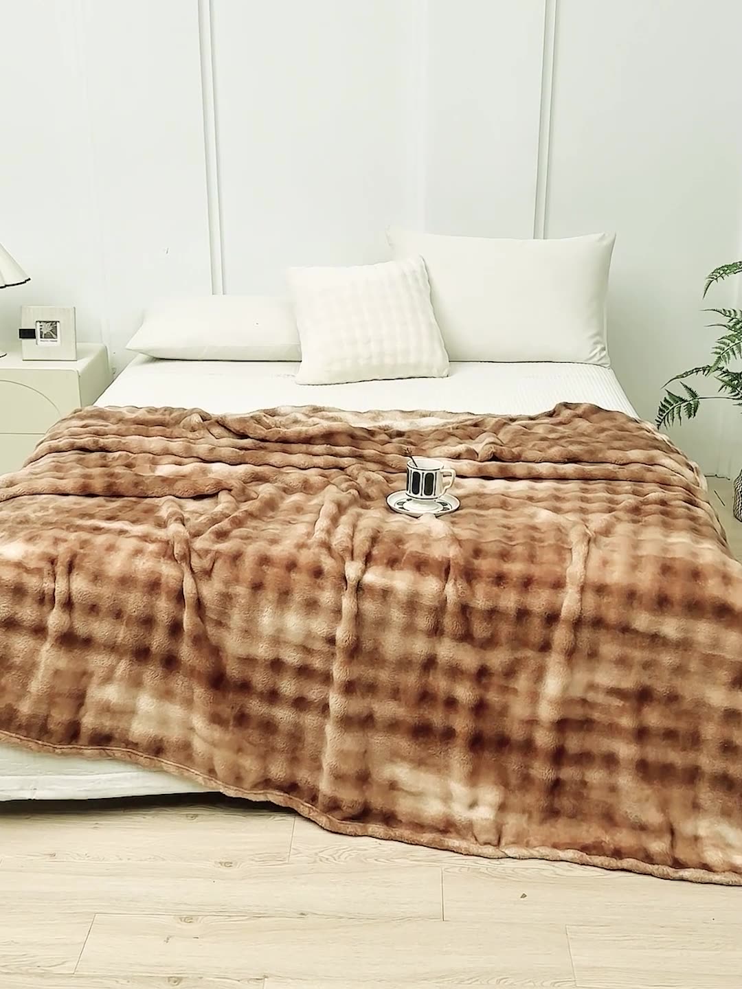 Imitation Rabbit Fur Blanket, Plain Bubble Milk Velvet Single-layer Blanket, Office Nap Blanket, Cover Blanket Four Seasons 100x150cm