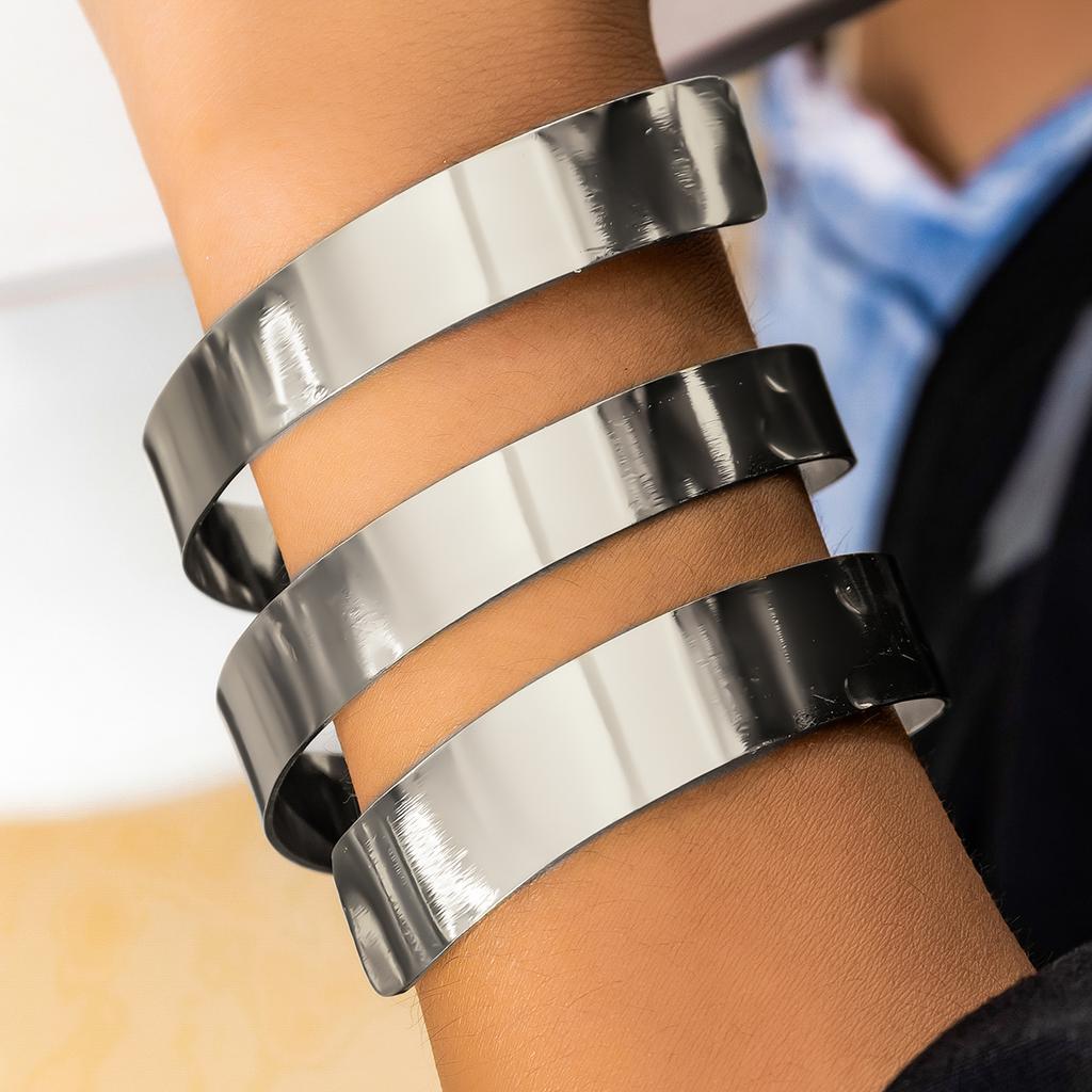IngeSight.Z Punk Metaal Glad Meervoudig Gelaagd Spiraal Open Manchet Armband Bangle Voor Vrouwen Vintage Gouden Kleur Breed Hand Armband