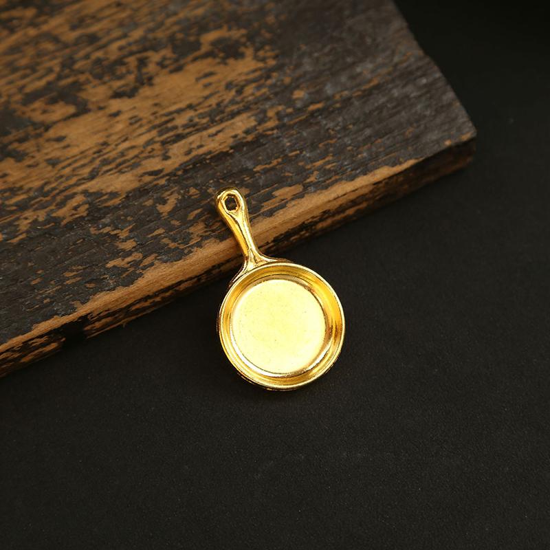 Mini Pala Dorata Pentola Dorata Portachiavi Gadget di Gioco Teamfight Tactics Portachiavi Giocattolo Creativo Ciondolo Portachiavi per Borsa Chiavi Auto