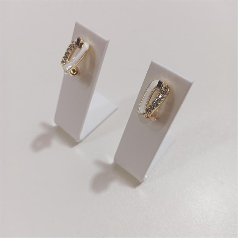 Pack Of 10 Acrylic Earring Display Stands Elegant White Jewelry Organizers Ear Accessories Rack for Home Or Retail Use
