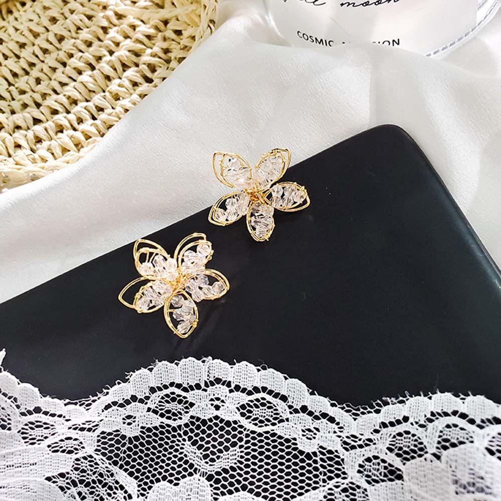 

Petals Gifts For Women Girls Metal Crystal Hollow Studs Earrings Drop Earrings Jewelry Accessories білий