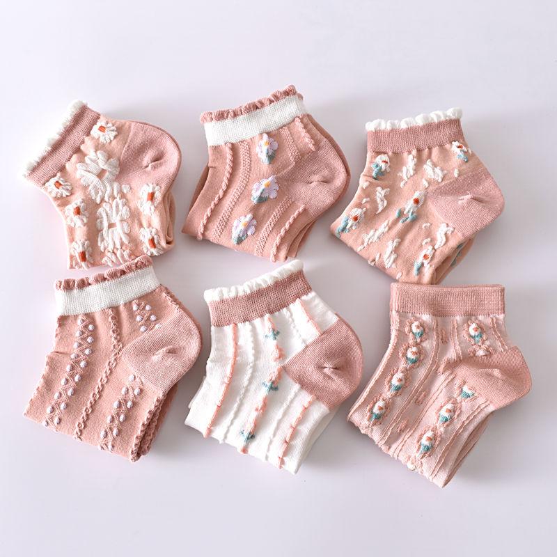 5/6PCS Hot Selling Woman Socks Ethnic Retro Vintage Harajuku Crew Socks Flower Embroidery Fashion Japanese Kawaii Cute Socks Women Gift