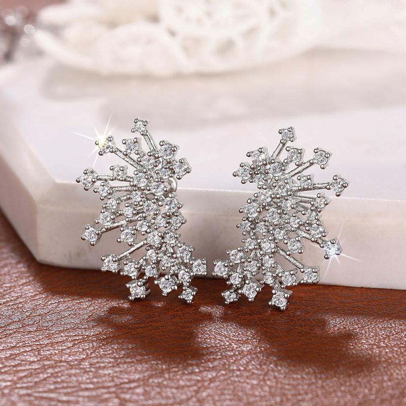 CAOSHI Exquisite Copper Color Stud Earrings for Women Small Fresh Style Cubic Zirconia Zircon Versatile Wedding Accessories