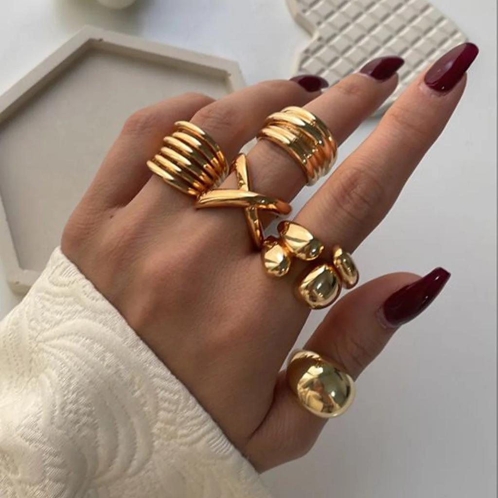 Baroque Rings Set Vintage Irregular Elegant Geometric Pearl Metal Finger Ring Sets Trendy Jewelry for Women 2026 New Accessories