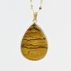 Elegant Water Drop Stone Pendant Necklace for Women, Non-Fading Gold Clavicle Accessory, Light Luxury Design.