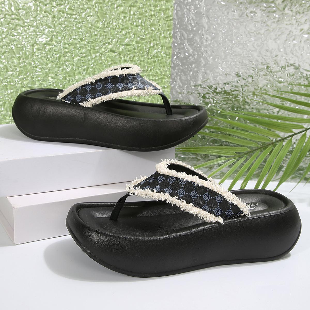 

Крупные брендовые модные женские шлепанцы, летние пляжные тапочки на толстой подошве, повседневная одежда для отдыха на открытом воздухе, сандалии на танкетке 40