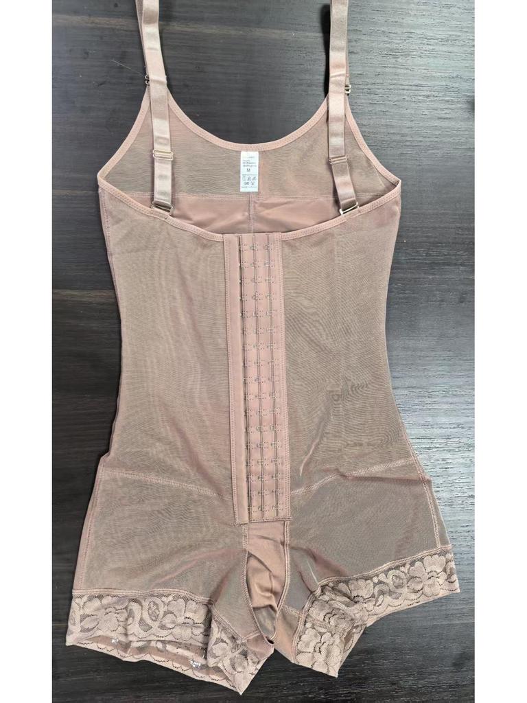 Naadloos corrigerend postpartumbodysuit met bretels