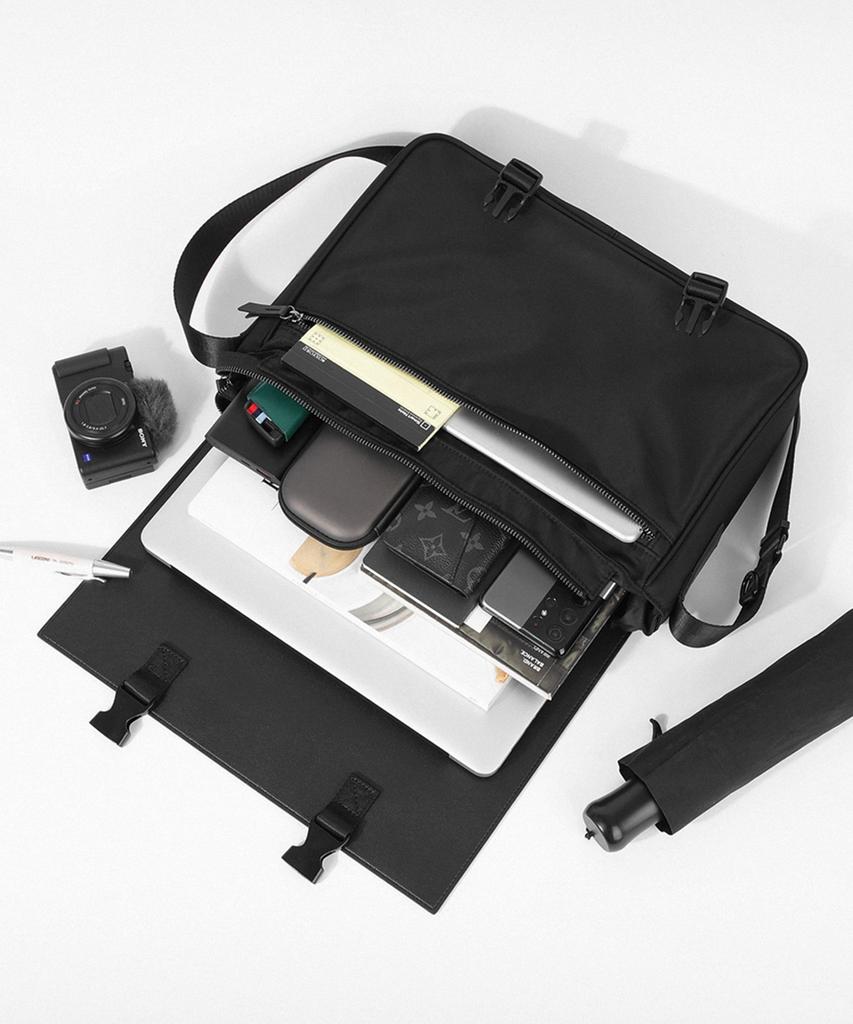 Qualpack Current Regular Messenger Bag 342