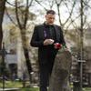 50 Sztuk 9-11 Wstążka Świadomości 11 Września Nigdy Nie Zapomnij Bliźniacze Wieże Patriotyczna Wstążka Czerwono-Biało-Niebieska Pasiasta Wstążka Tkaninowa