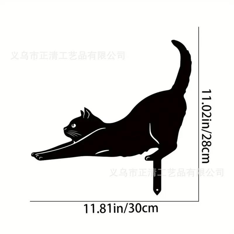 Cat Family Garden Stakes Decorative Cute Cat Garden Metal Decorative Silhouette Animal Outdoor Statues for Cat Yard Garden