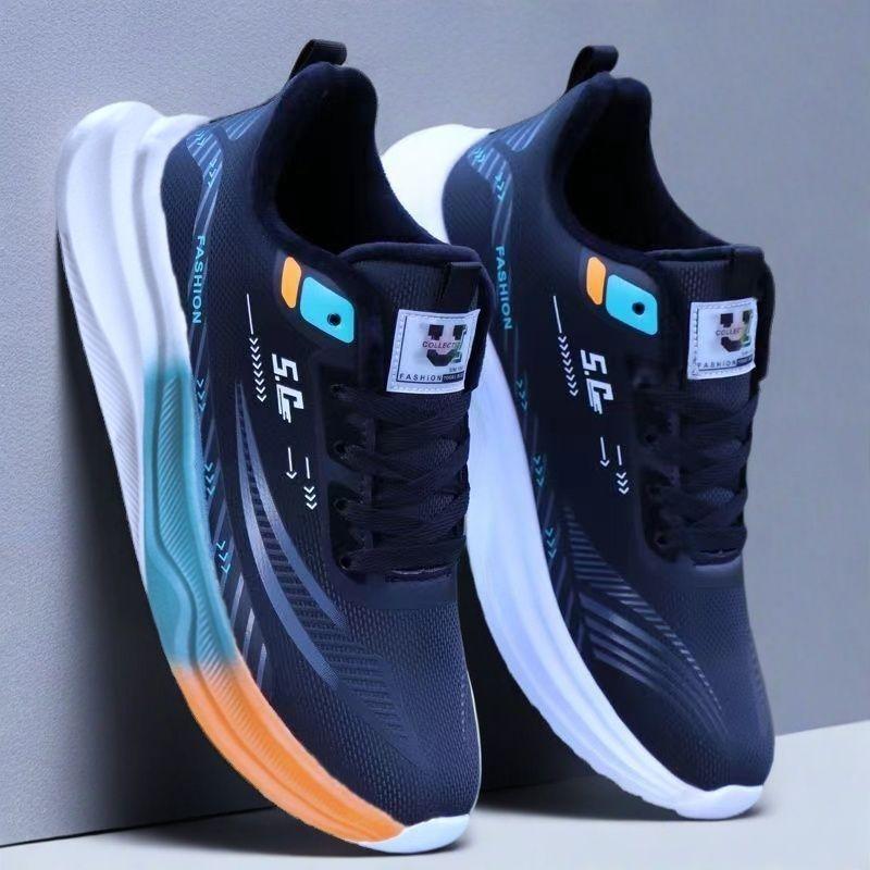 

Весенне-летняя мужская обувь дышащая спортивная обувь ультралегкая сетчатая беговая мужская повседневная обувь мягкая подошва нескользящая обувь 46 yards