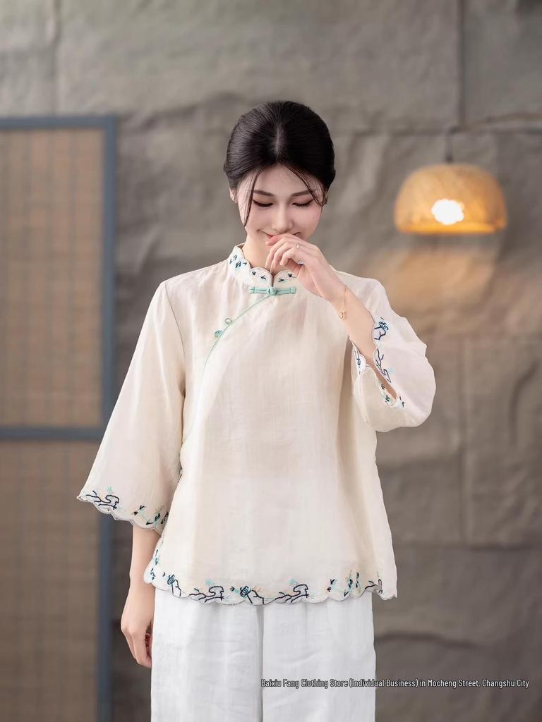 2026 Frühjahr/Sommer Elegantes chinesisch inspiriertes Damenhemd mit Stickerei, diagonalem Revers, Froschknopf und Stehkragen - Dreiviertelarm, Ramie.