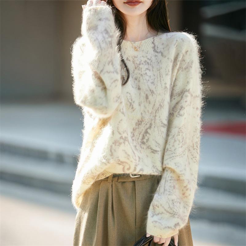 2026 Autumn/Winter Women's Floral Cashmere Wool Sweater - Round Neck, Long Sleeve, Brushed Knitwear