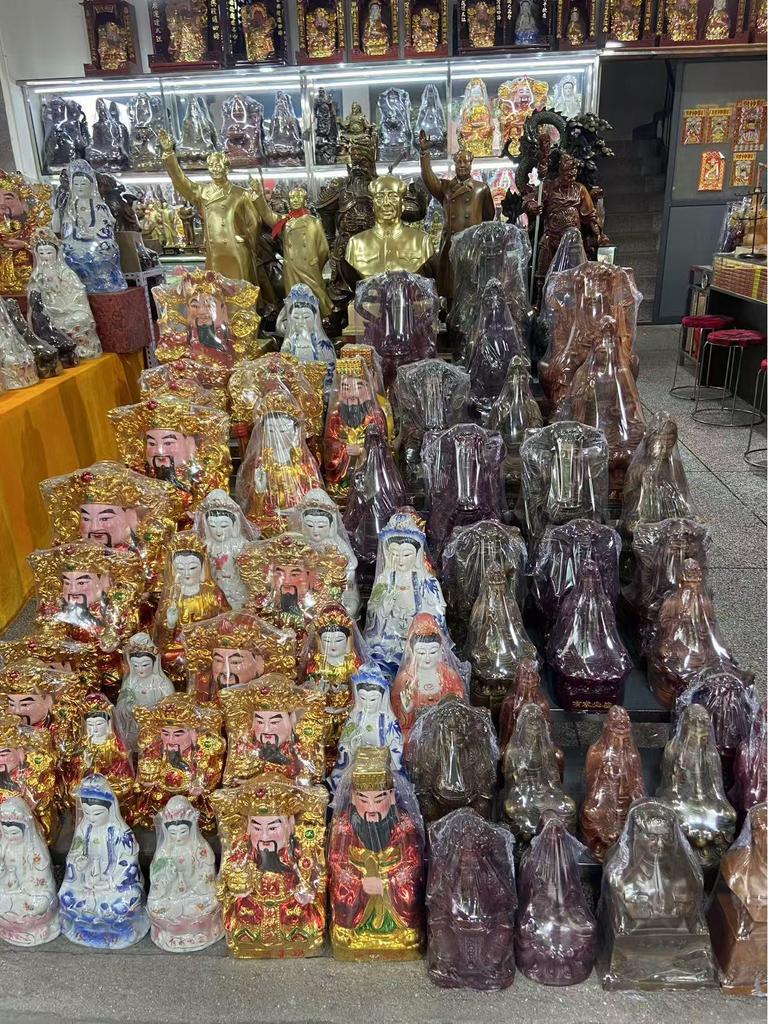 13-Tier Wenchang Pagoda Figurine: Wood Grain Desk Ornament, Nine-Tier Gift for Children, Study & Office Handicraft Decor.