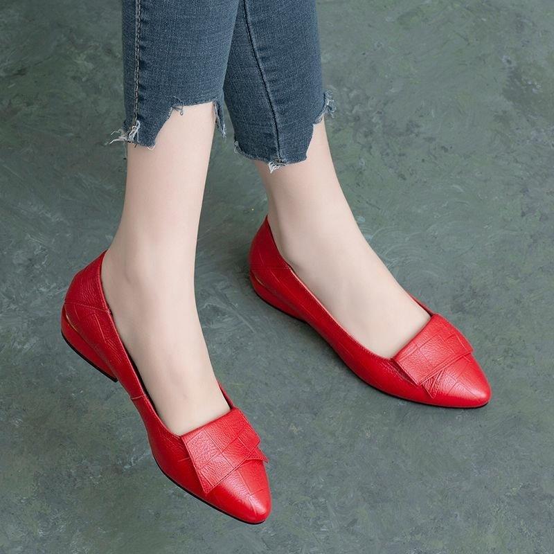 Pantofi individuali Talpă interioară din piele moale pentru femei cu vârf ascuțit superficial Pantofi Mary Jane din piele moale Pantofi cu toc gros pentru îmbrăcăminte de lucru Pantofi din piele