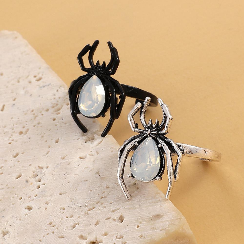 Vintage Halloween Gothic Punk Spider Rings For Women Men Insect Animal Ring Crystal Stone Opening Ring Party Jewelry Gift