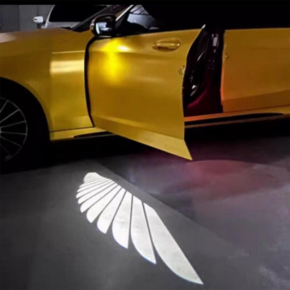 2 ADET Kanatlı Araba Halı Işığı Arabalar İçin Hoş Geldiniz Işığı Dikiz Aynası LED Işığı Evrensel 12V Araba Modeli