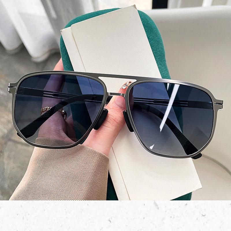 Photochromic Metal Frame Oversized Sunglasses with Double Bridge & Polarized Lenses for Night Vision and Sun Protection