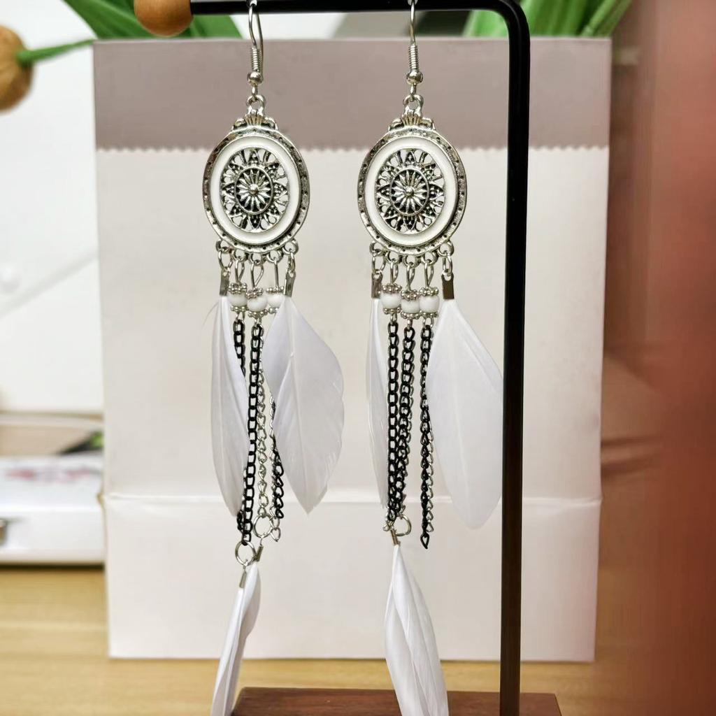 Vintage Bohemian Feather Tassel Earrings Exaggerated Ethnic Vacation Dangle Ear Jewelry Fashion Accessories For Women