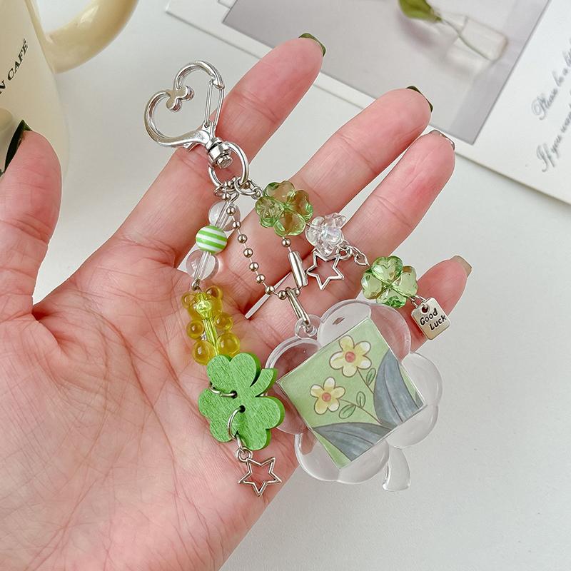 

Y2K Trendy Lucky Grass Beaded Phone Charms For Women Girls Sweet Photo Frame Four-Leaf Clover Keychain Bag Pendant Gifts onesize