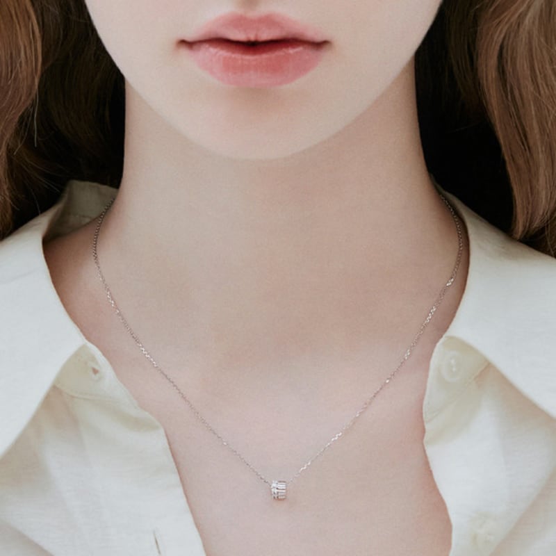 

J.ESTINA LALA J Necklace (JJLJNQ5B2308SW420) single type