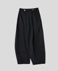 HOOVES Garment Washed Double-Pleat Pants [Black]