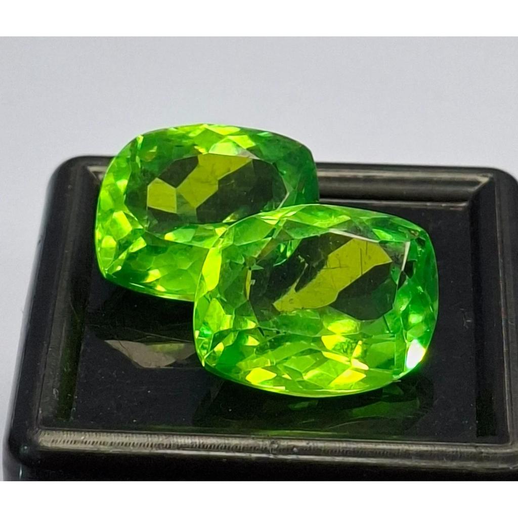 21-23 Ct Natural Peridot Green Fancy Cut Pair Fabulous Certified Loose Gemstone
