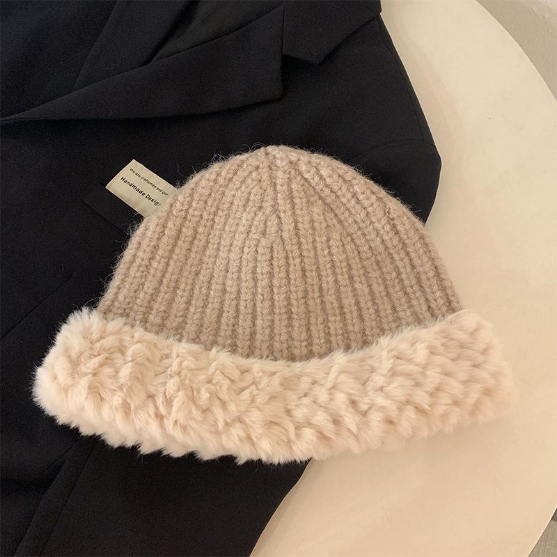 Plush knitted wool hat women's autumn and winter warm versatile cute face small new basin hat winter
