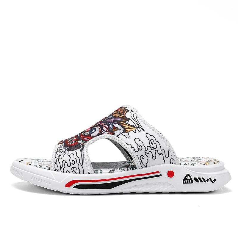 Fashion Summer Youth Slippers Men Unique Design High Quality Slippers Non Slip Outside Flip Flops Thick Soled Toe Sandals