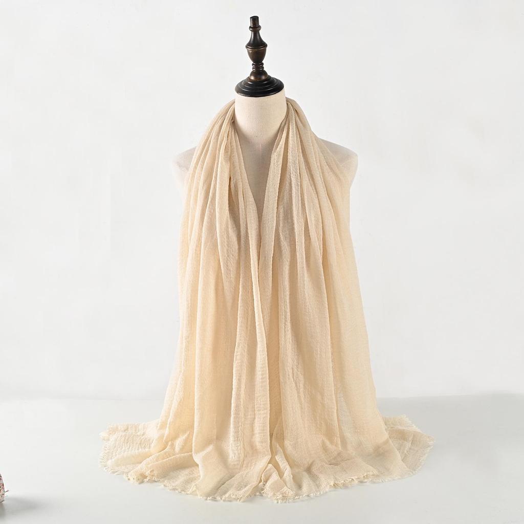 Crinkled Cotton-Linen Blend Scarf with Fringe - Solid Color, 90x180cm, Women's Headscarf