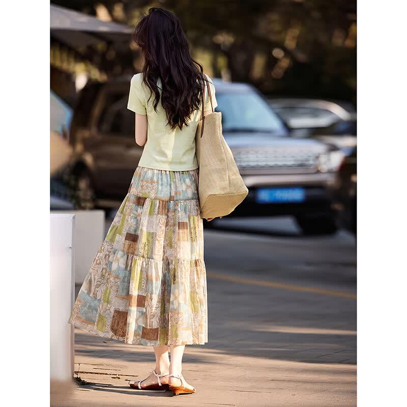 Retro T-shirt & A-line Skirt Two-Piece Set