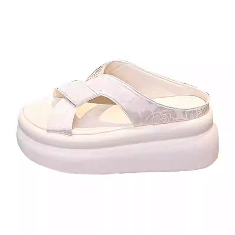 

Крутые шлепанцы на толстой подошве для летней женской носки, новые маффины, маленький мужчина, босоножки на высоком каблуке с мягкой подошвой, удобные для пляжа 40