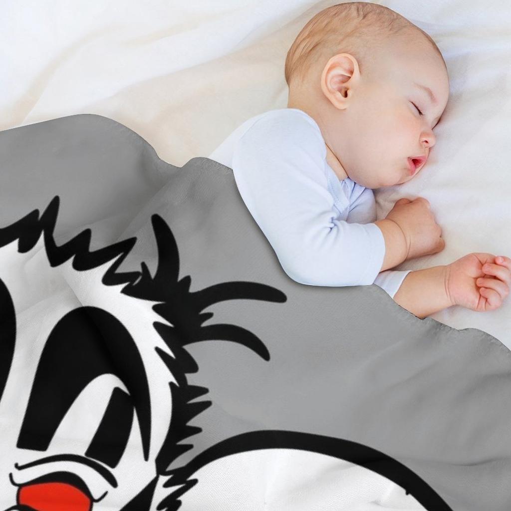 Juggy BUDDIES Throw Blanket Thin Soft Blanket for Summer Night Sleeping