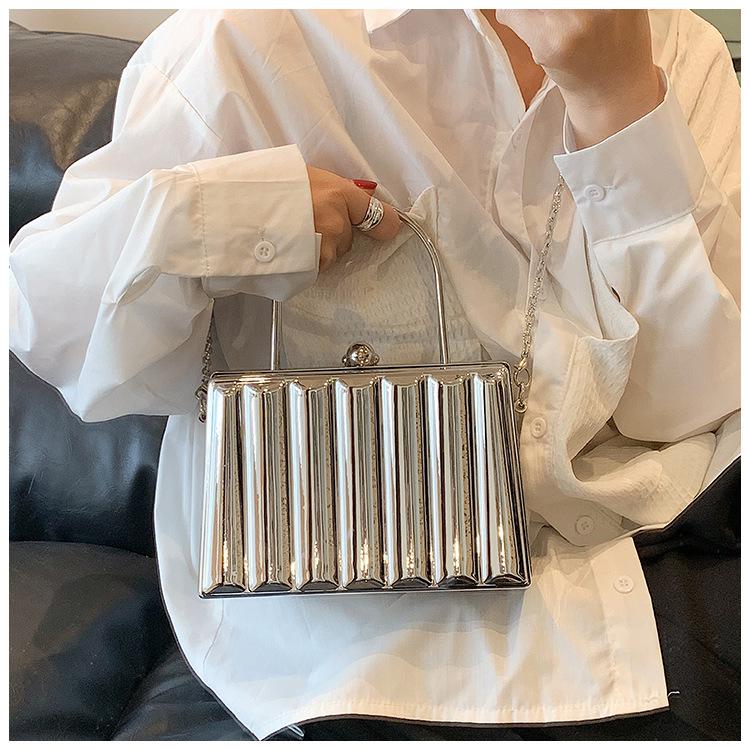 

Acrylic Bag Women Silver Box Shape Shoulder Bag Women Chain Crossbody Bag Fashion Evening Bag серый