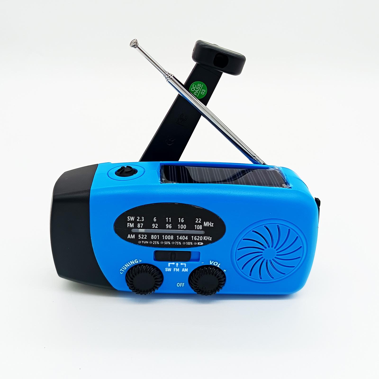

Solar Hand-Crank Radio with Emergency Lighting & Multifunctional Outdoor Features Japan 2000mAh