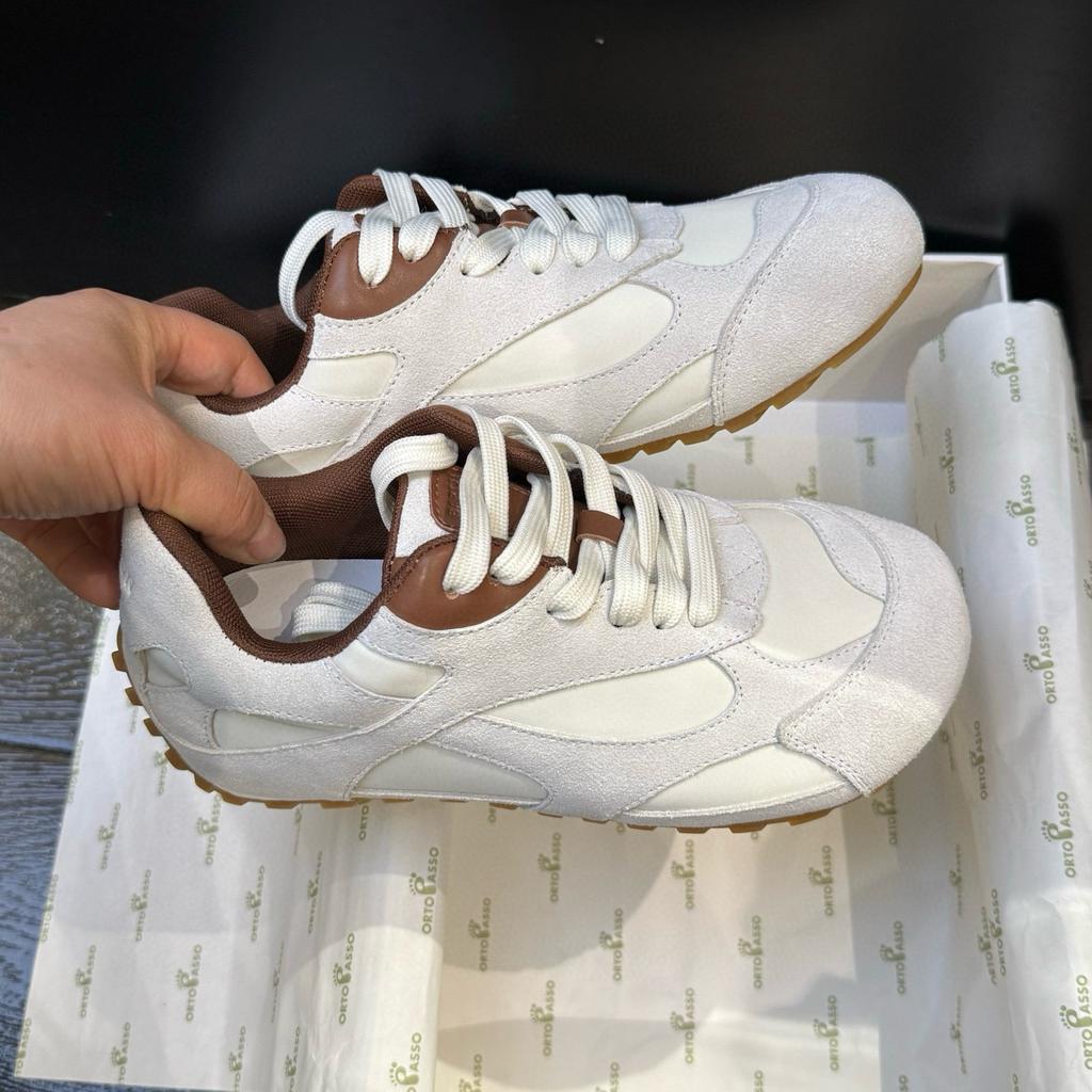 Europe, America 2025 New Leather Round Head Lace-up Color Matching Women's Sandals Women's Single Shoes Women's Retro Sports and Leisure Shoes