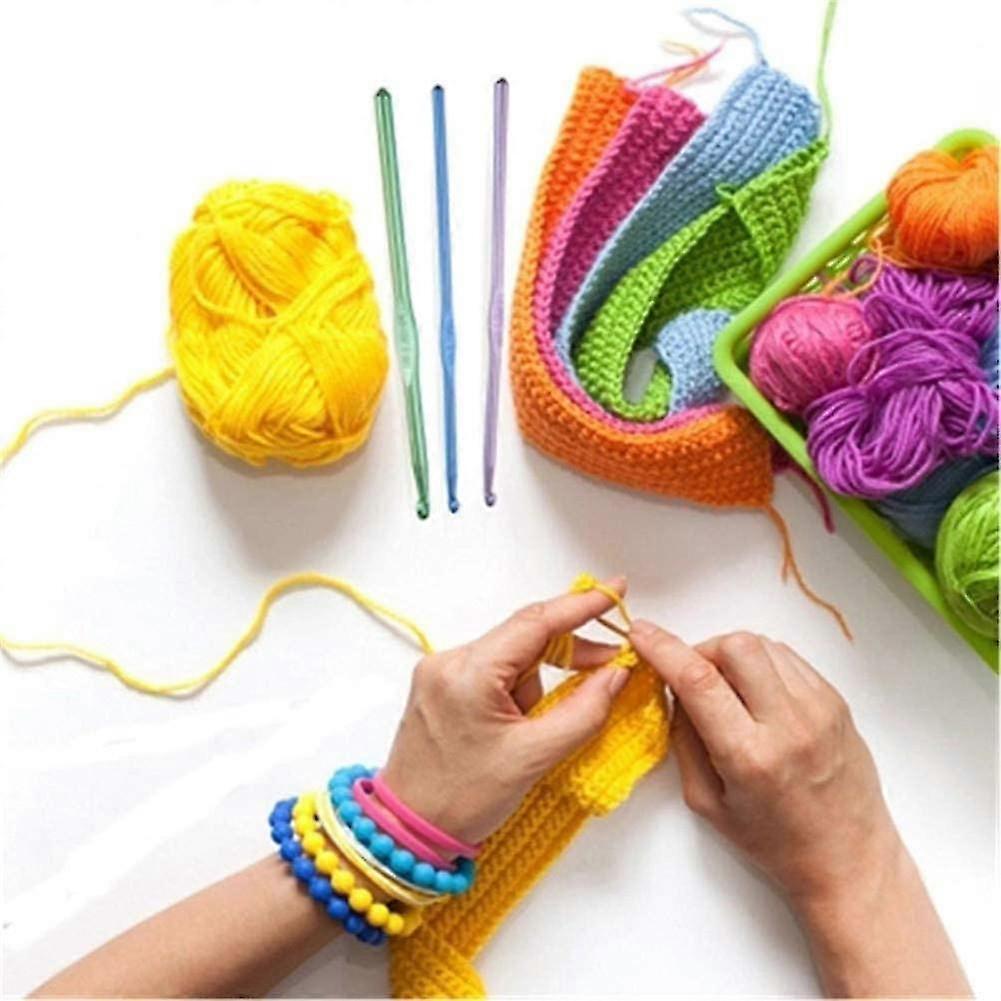 Crochet Hook Set, 85 Piece Crochet Tool, Ergonomic Knitting Needles With Complete Crochet Accessories And Bag With Double Zip