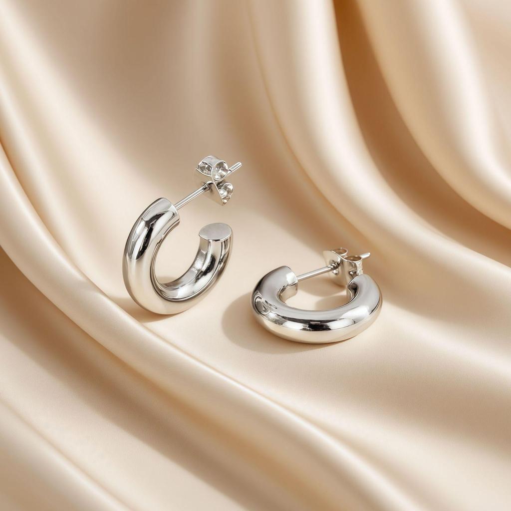European American Classic Smooth C-Shaped Hoop Titanium Steel Retro Earrings for Women