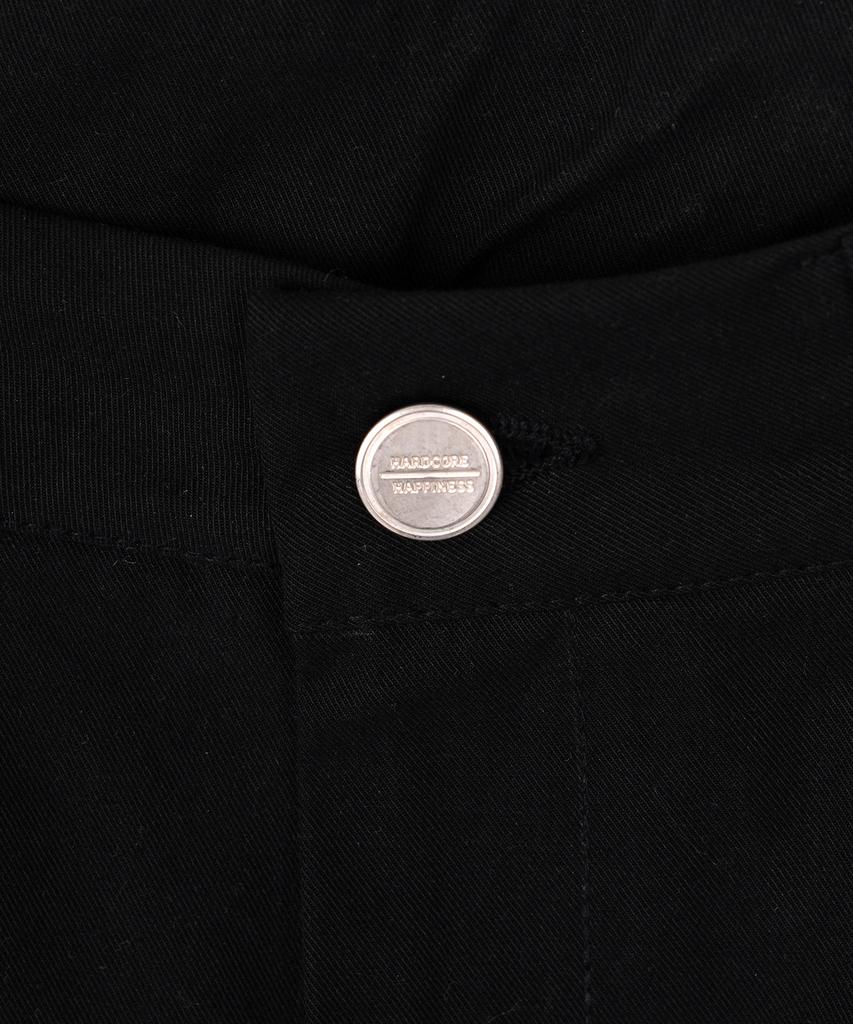 HARDCORE HAPPINESS One-Pleat Cuff Classic Shorts_Black