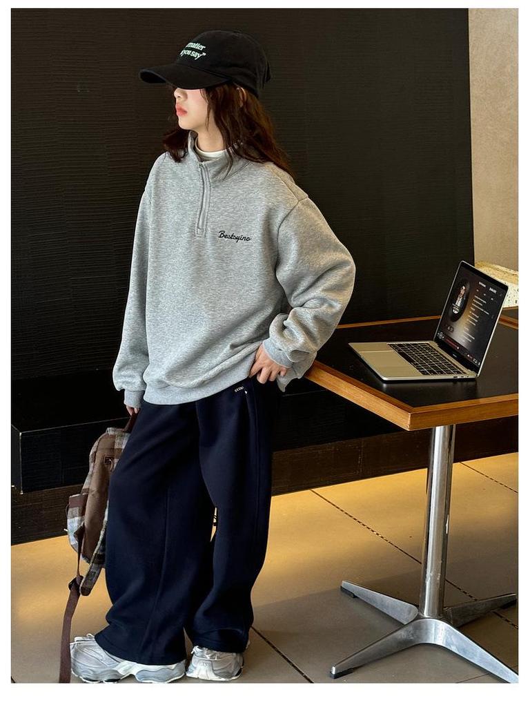 Fleecegefüttertes Mädchen-Sweatshirt mit halbem Reißverschluss: Gemütliche, locker sitzende Herbst-/Winter-Kinderbekleidung 2024