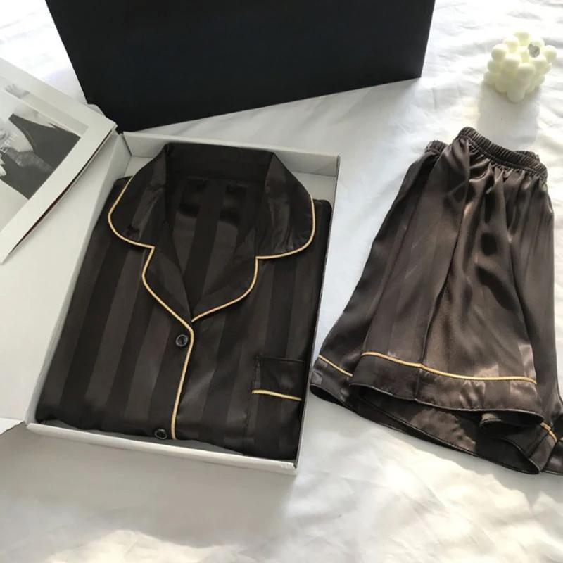 

2 шт./компл. Ice Silk женские пижамы с коротким рукавом короткие штаны имитация шелка домашняя одежда однотонные полосатые студенческие пижамы M чёрный