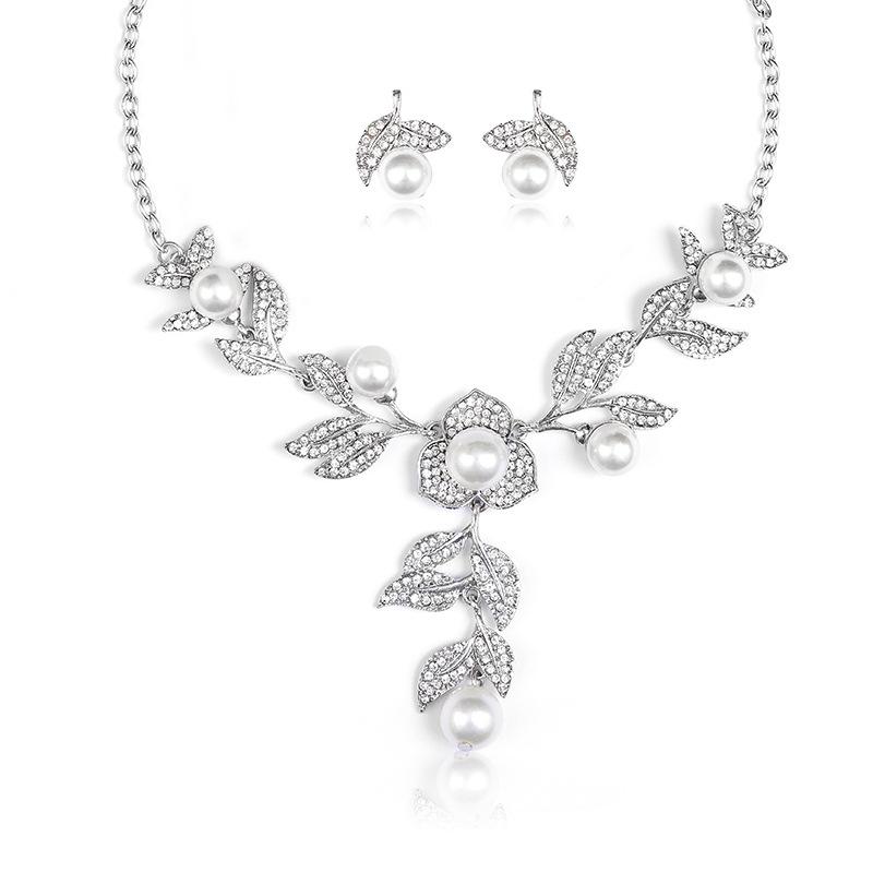 New Necklace Set for Women - Luxury and Exclusive Bridal Wedding Accessories - Pearl Collar Chain Jewelry for Brides